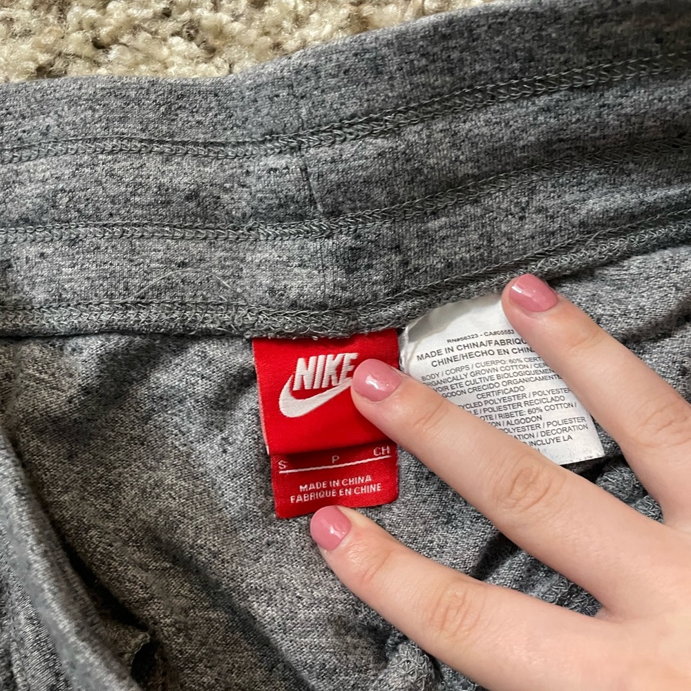Nike Joggers Size Small